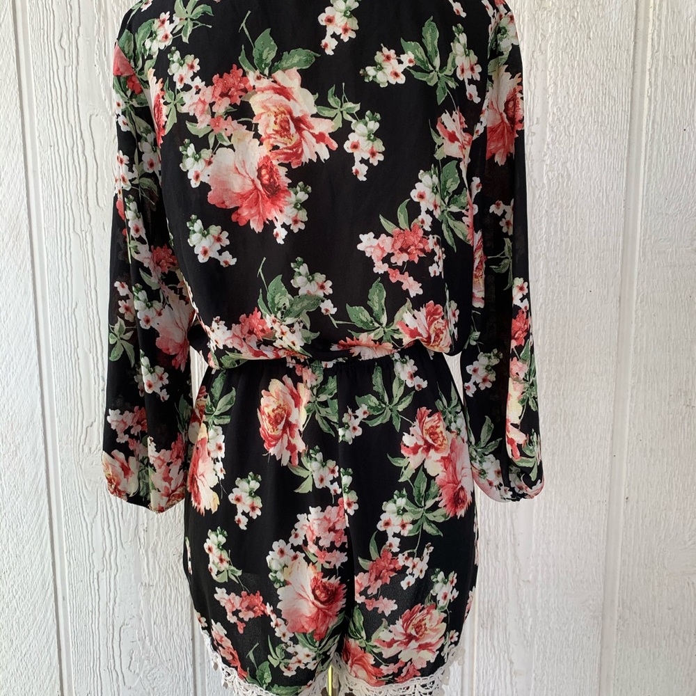 Love a Tree Romper - Picture 4 of 5